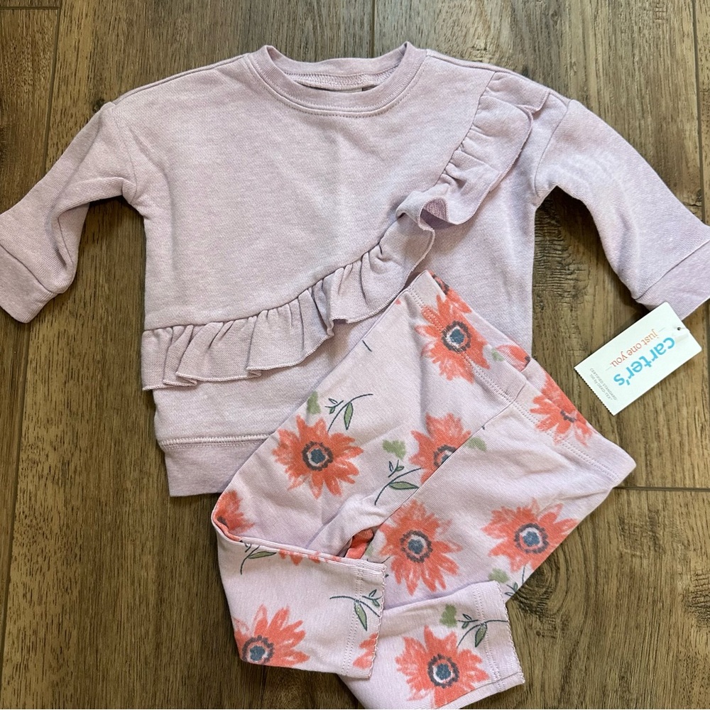 NWT! Carter’s Girl’s Outfit, Sweater with Leggings, Floral, Spring,‎ Pastels, 6m